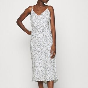 Abeecrombie Blue And Grewn Floral Slip Dress